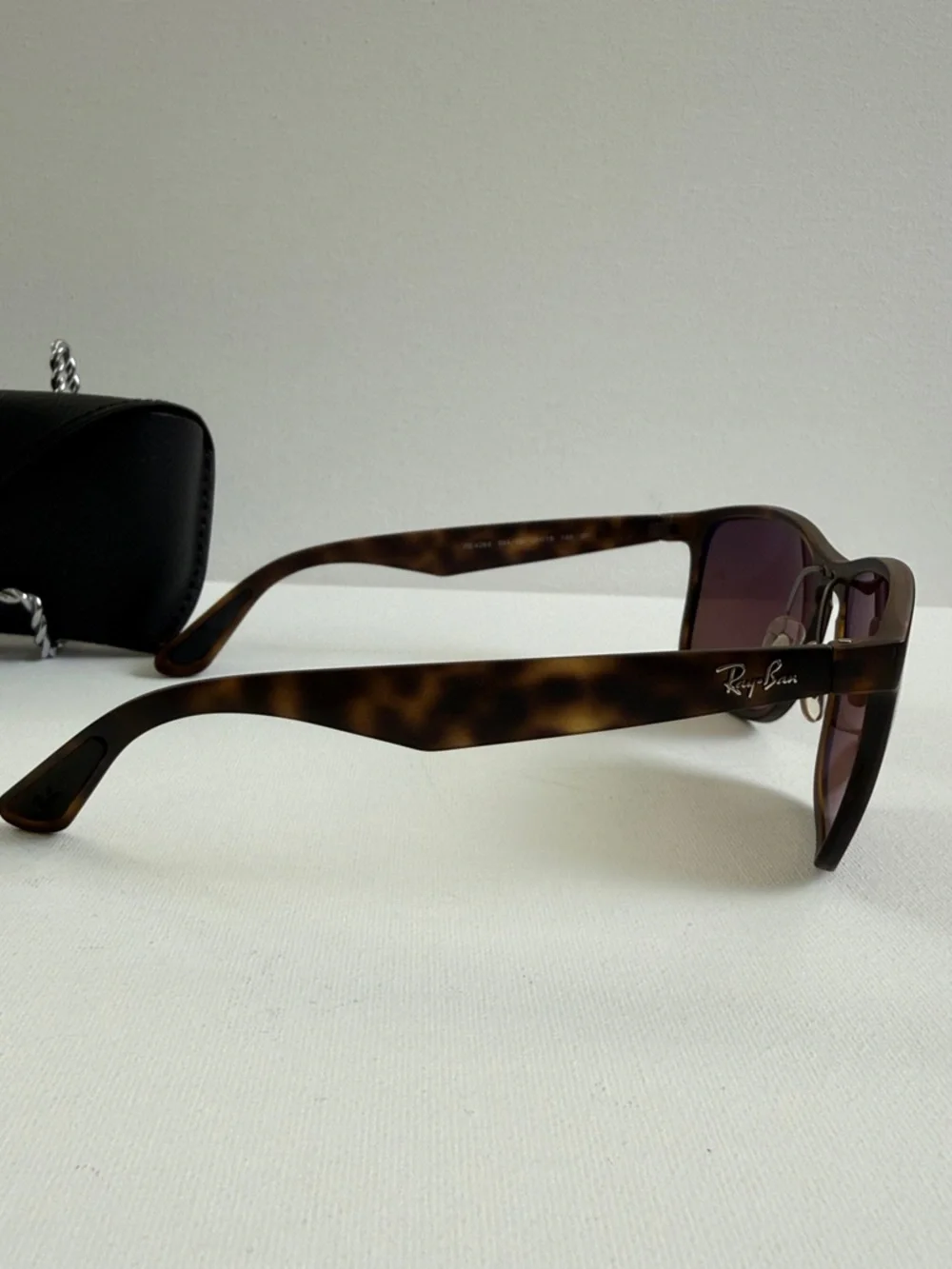 Ray-Ban Brown Tortoiseshell Frame Sunglasses with Brown Lenses